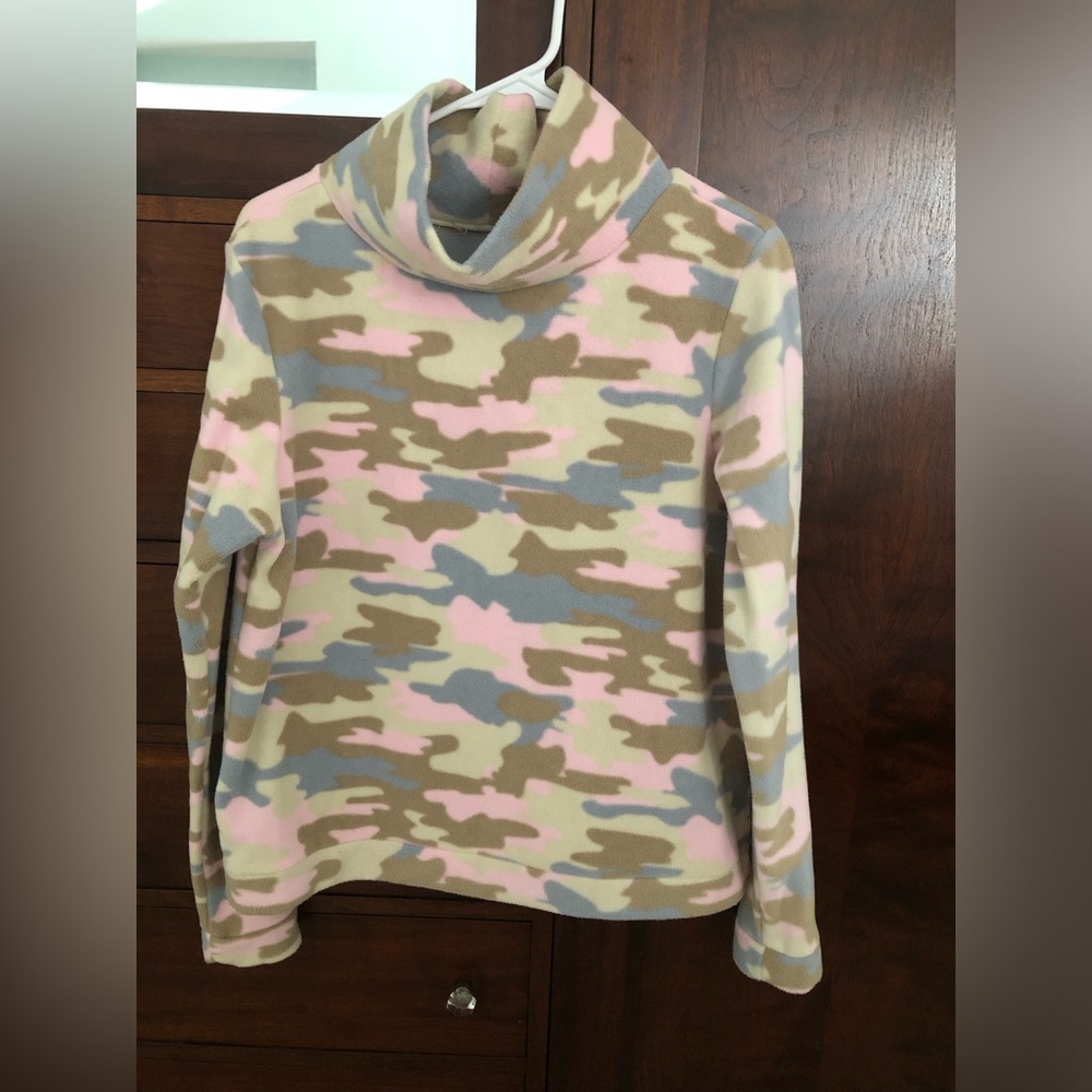 EUC Dudley Stephens Park Slope Camo Size L